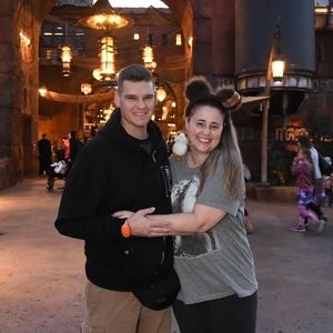 Meet your Posher, Robin